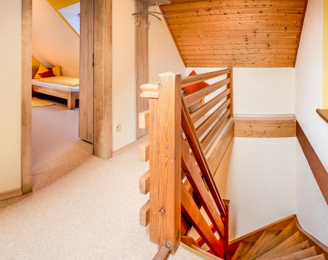 Bartlhof-Ferienwohnungen-Zimmer Burglengenfeld Dış mekan fotoğraf