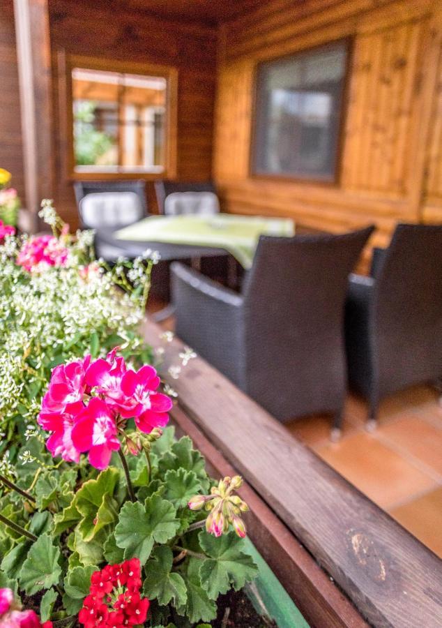 Bartlhof-Ferienwohnungen-Zimmer Burglengenfeld Dış mekan fotoğraf