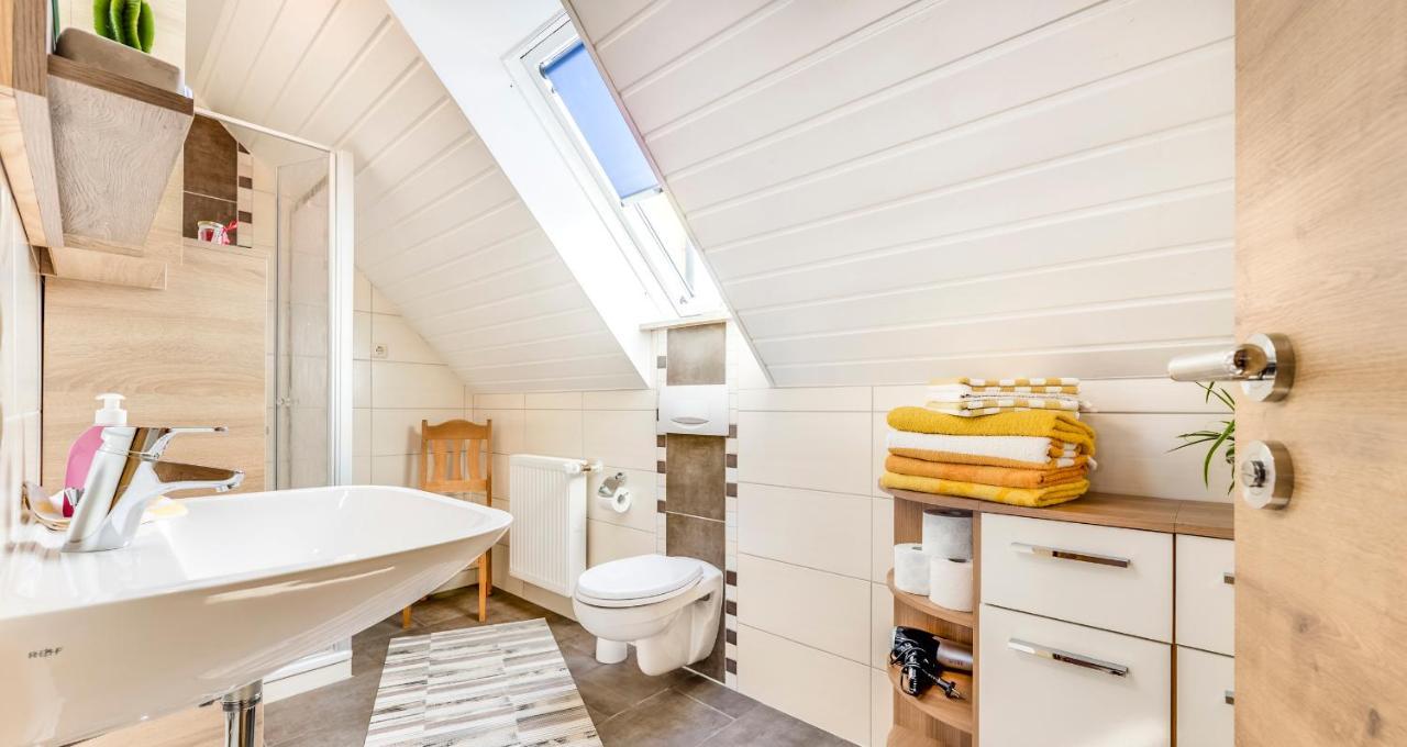 Bartlhof-Ferienwohnungen-Zimmer Burglengenfeld Dış mekan fotoğraf