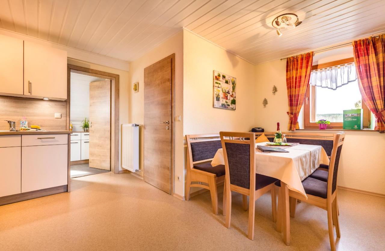 Bartlhof-Ferienwohnungen-Zimmer Burglengenfeld Dış mekan fotoğraf