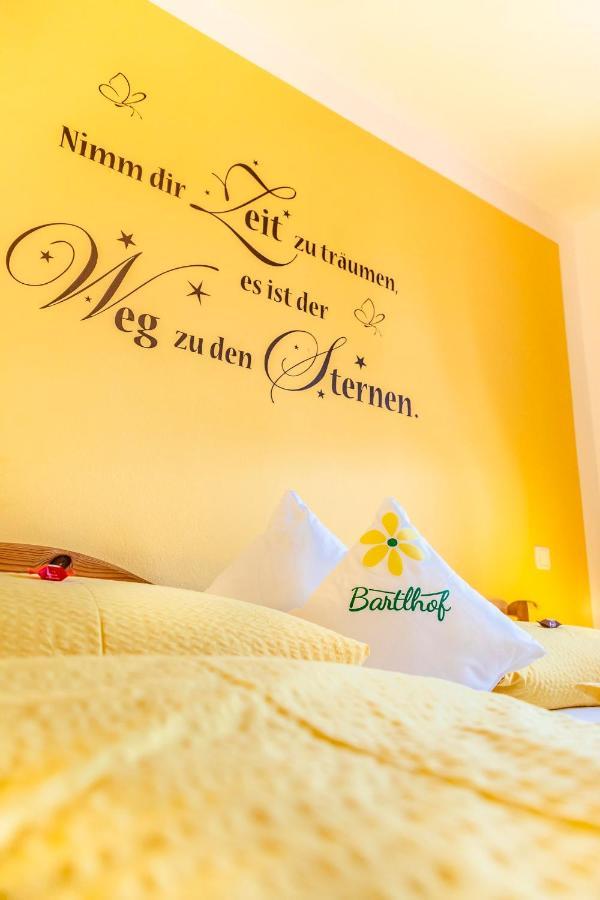 Bartlhof-Ferienwohnungen-Zimmer Burglengenfeld Dış mekan fotoğraf